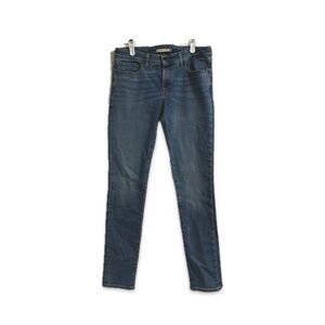 Levi’s 711 Skinny Jeans